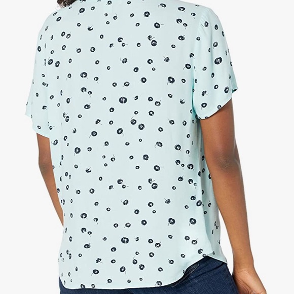 Womens button front blouse - Picture 2 of 10